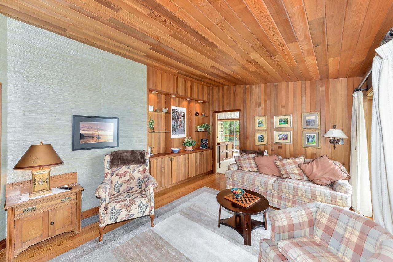 Oceanside Lodge Saanich Inlet North Saanich Luaran gambar